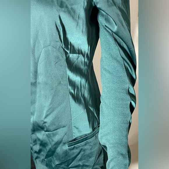 Sz 32 Vero Moda woman jacket/ blazer round long sleeve 3 pockets emerald green - Picture 12 of 13
